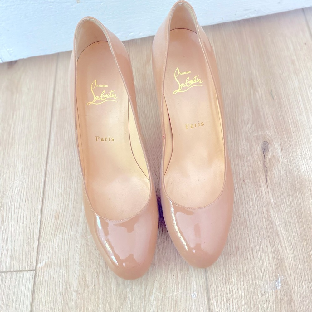 Christian Louboutin nude heels